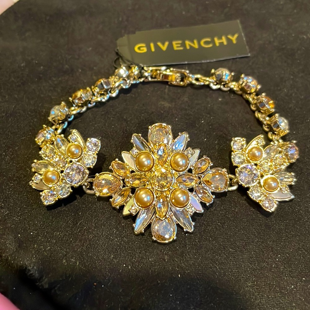 NWT Givenchy bracelet